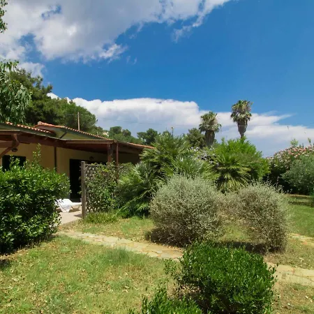 Сasa de vacaciones Locazione Turistica Straccoligno-1 *
